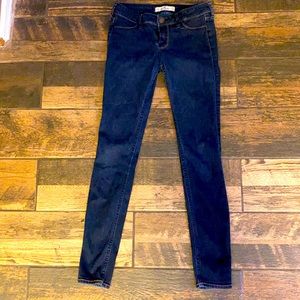 Hollister skinny jeans